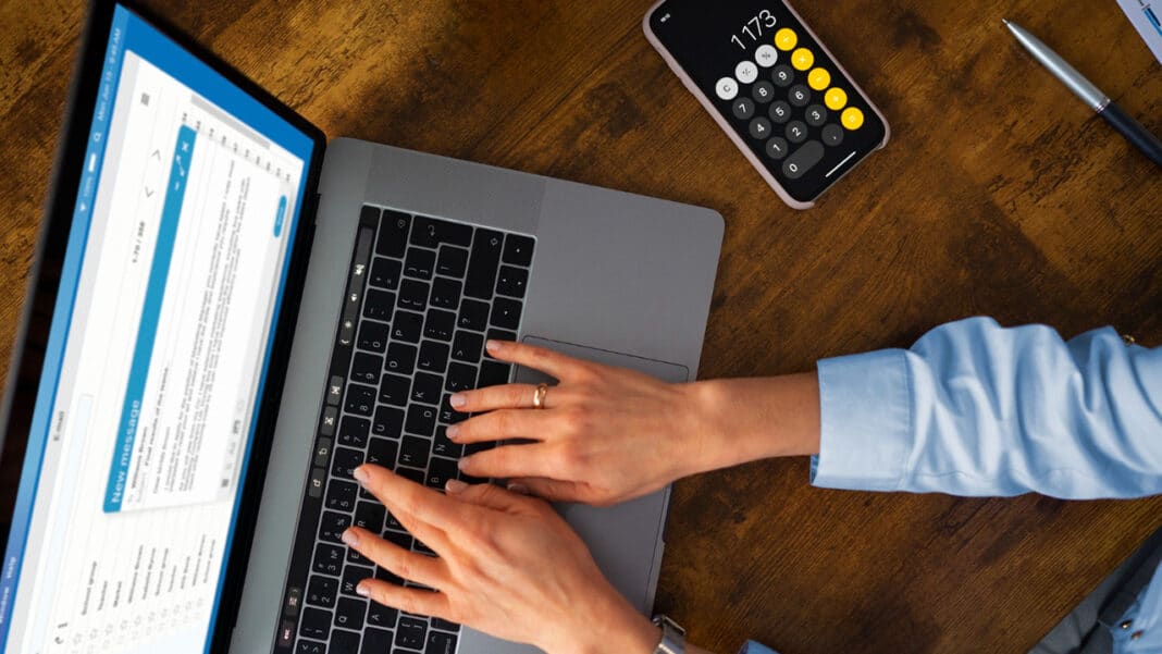 Auto-entrepreneur : avoir un logiciel de facturation est-il obligatoire ?